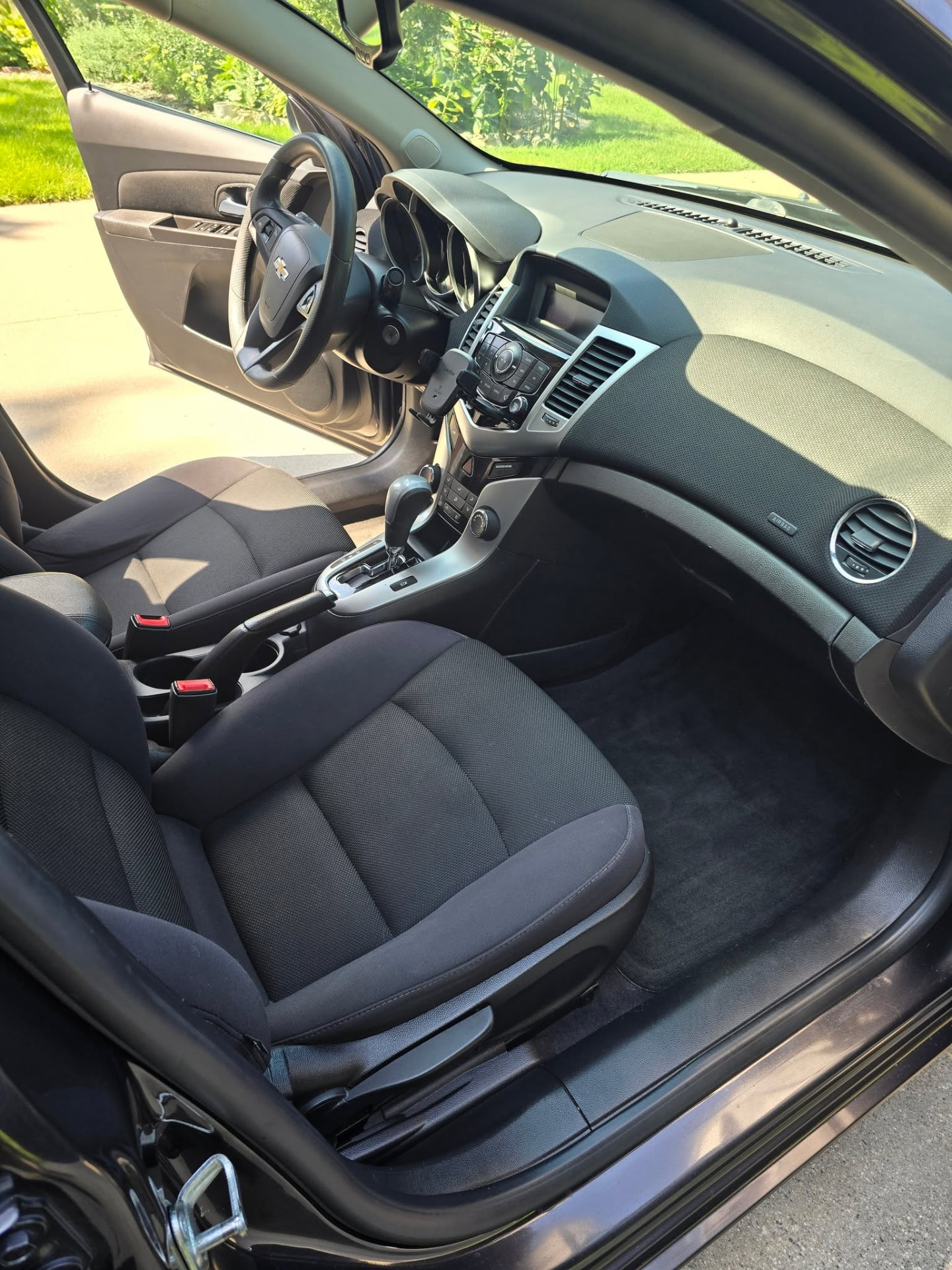 After: Chevrolet Cruze interior detailed by Mobile Master Detailing